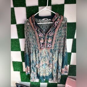 Soft surroundings top